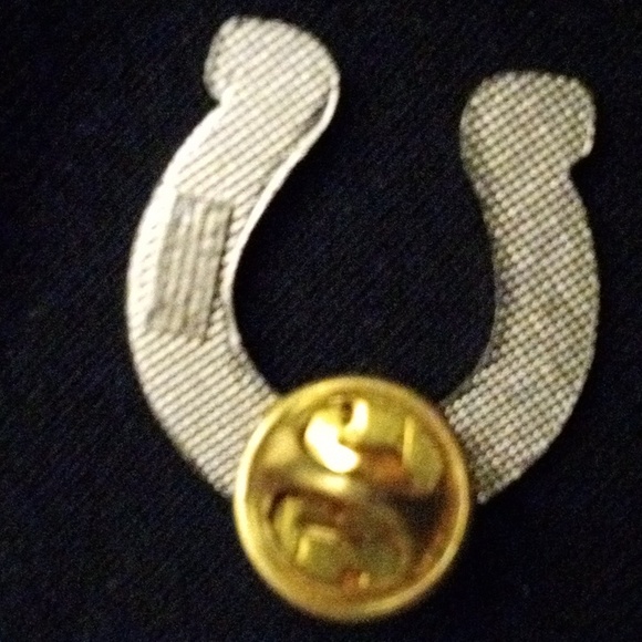 Official NFL  Colts jewelry. From Baltimore to Indianapolis - Picture 8 of 13